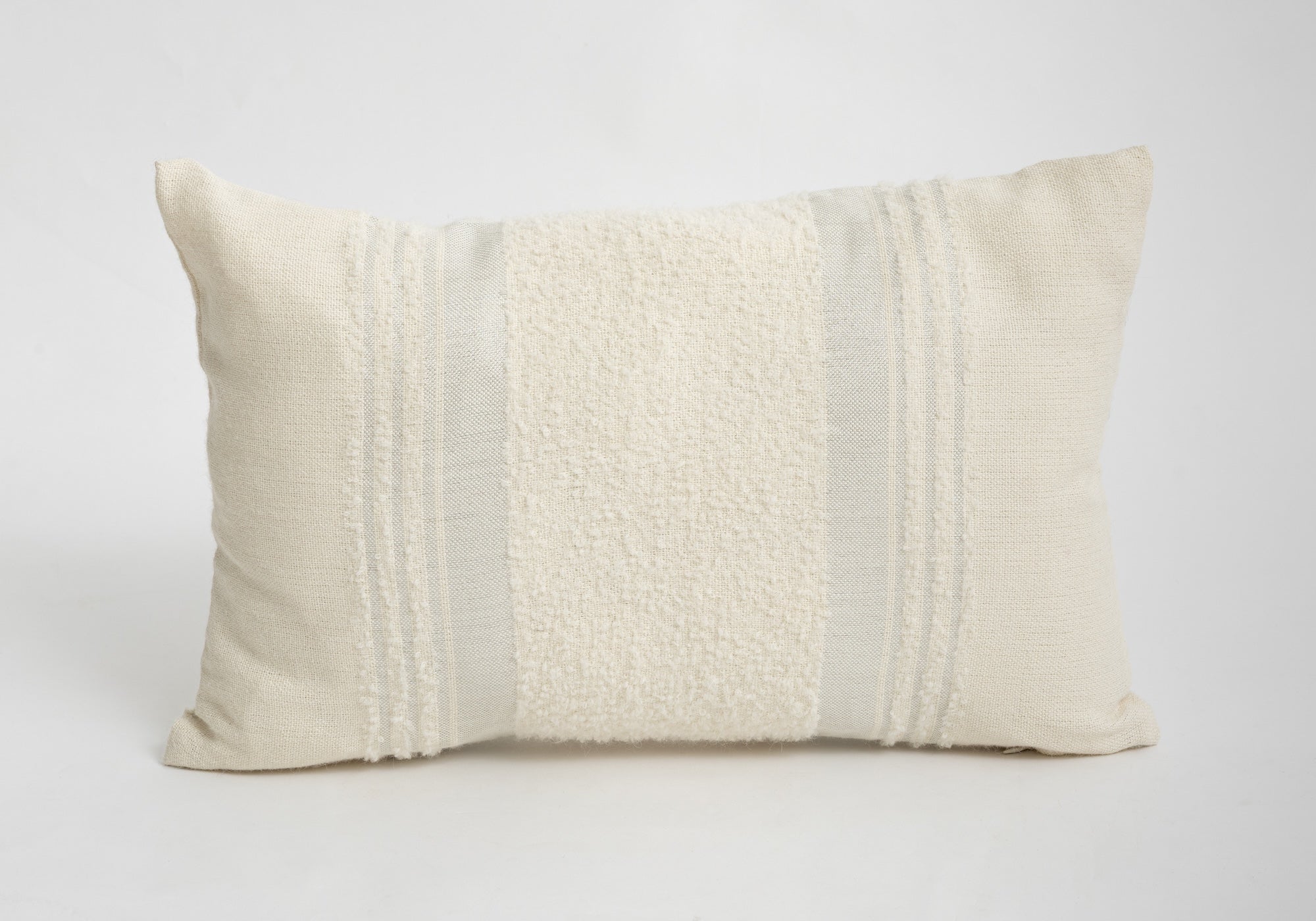 Handwoven Boucle Alpaca Pillow Cover