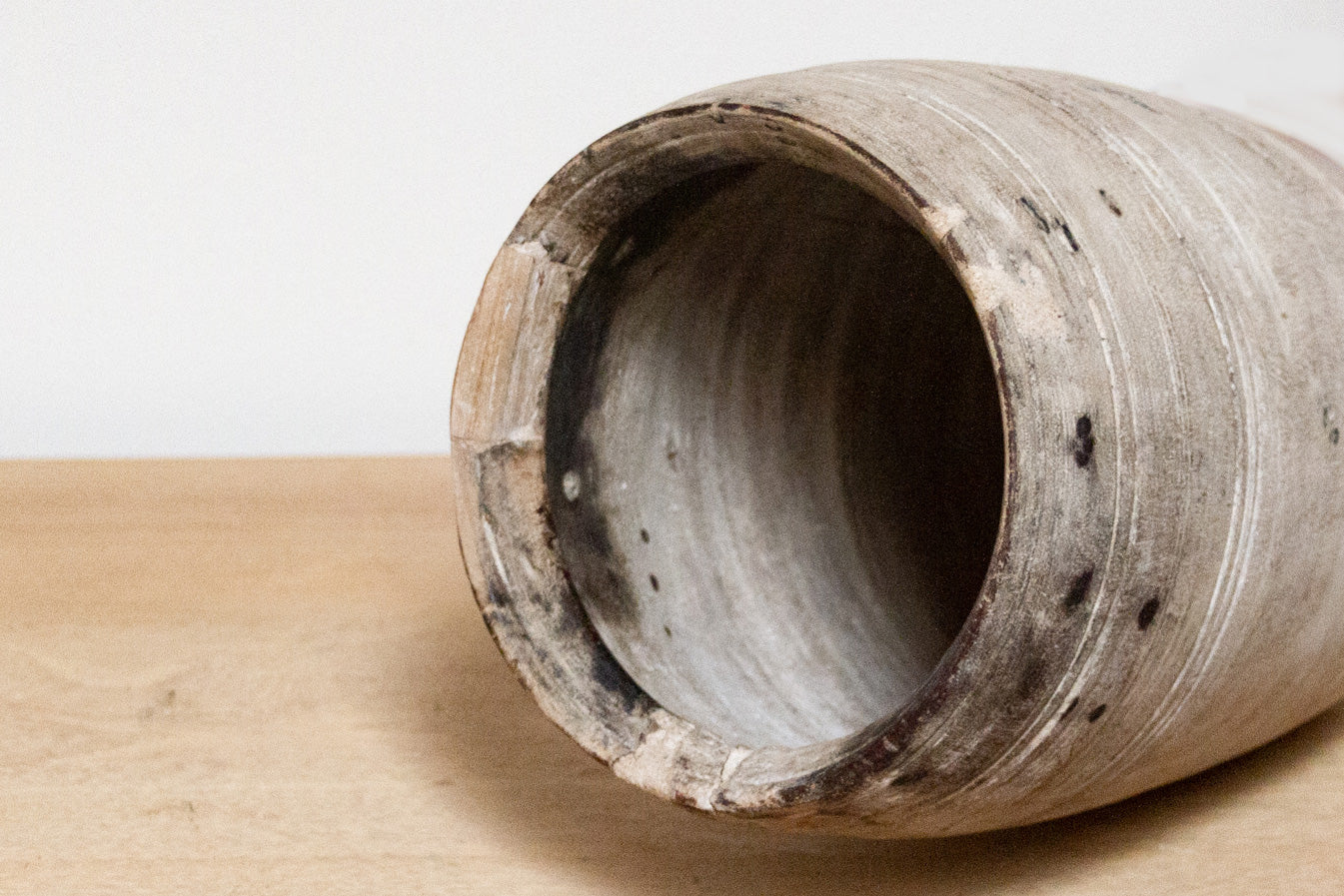 Antique Wooden Pot-Sat