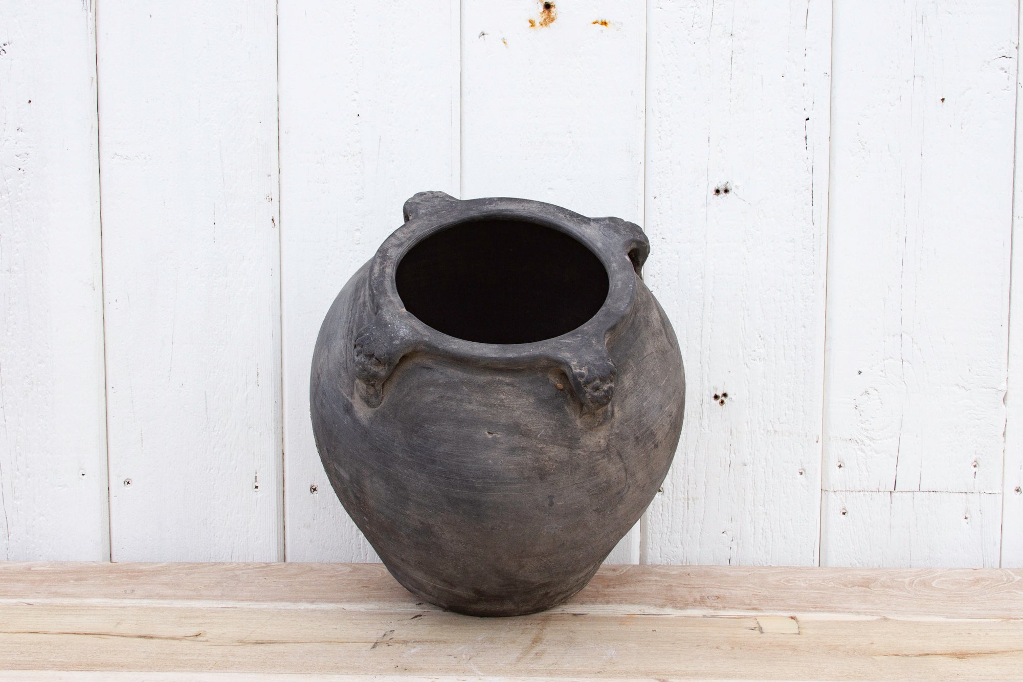 Rustic Gray Earthenware Pot