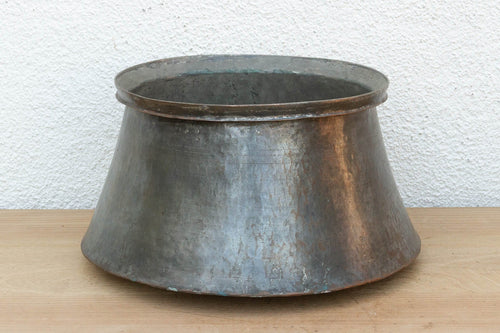 15" DM Antique Copper Cauldran Pot