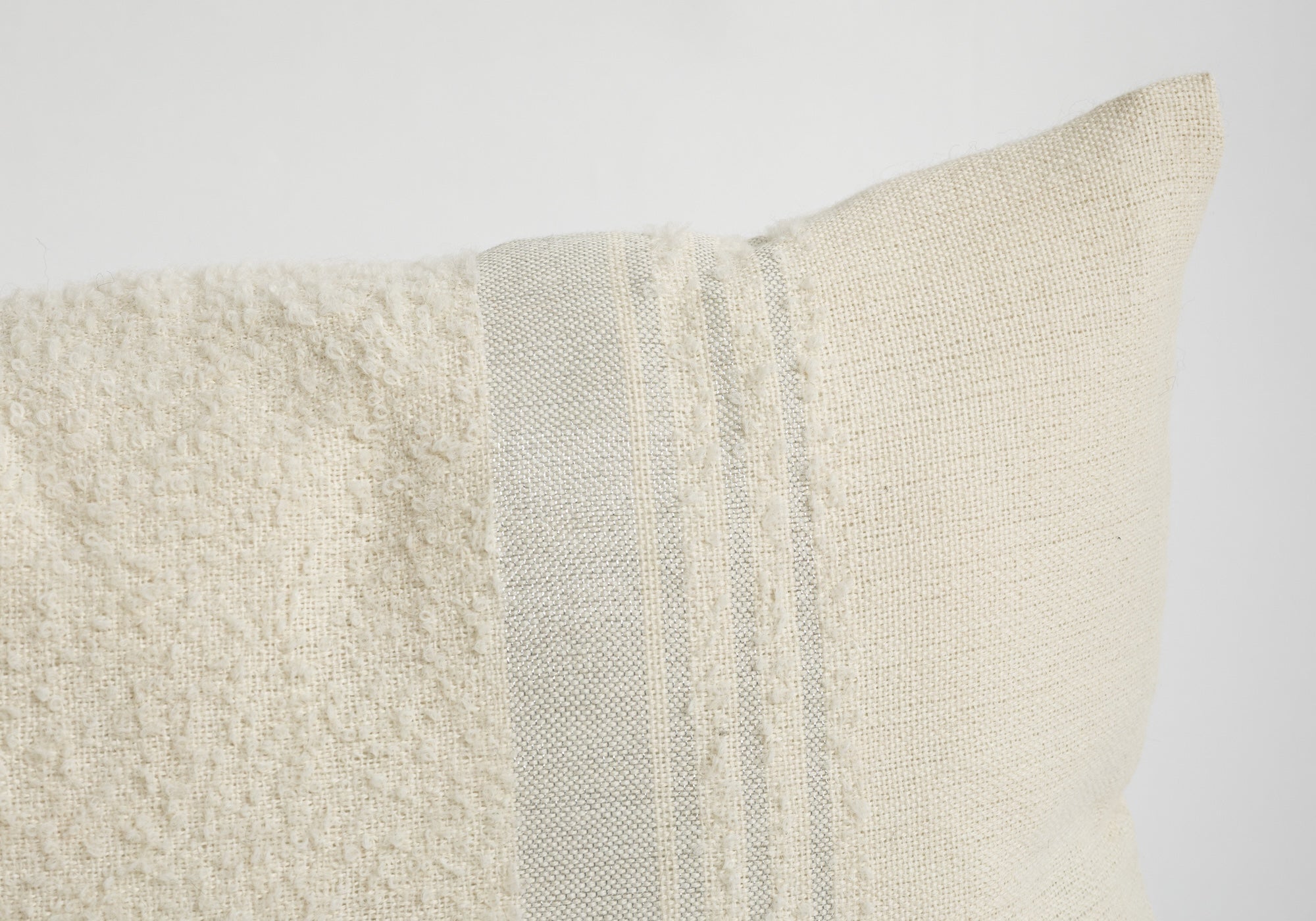 Handwoven Boucle Alpaca Pillow Cover